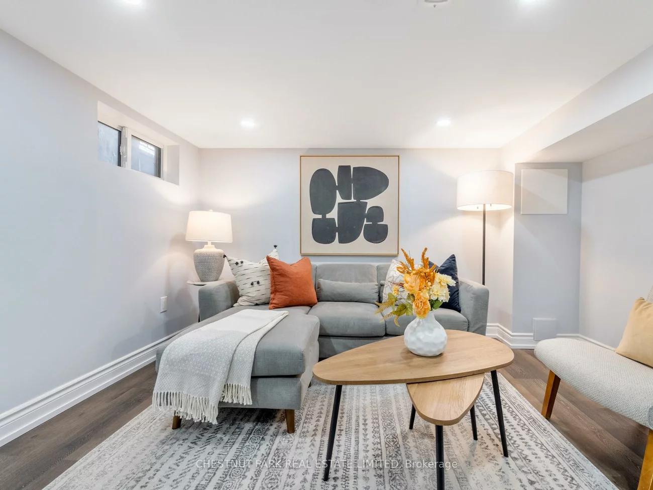 7, Weymouth, Crescent Town, Toronto