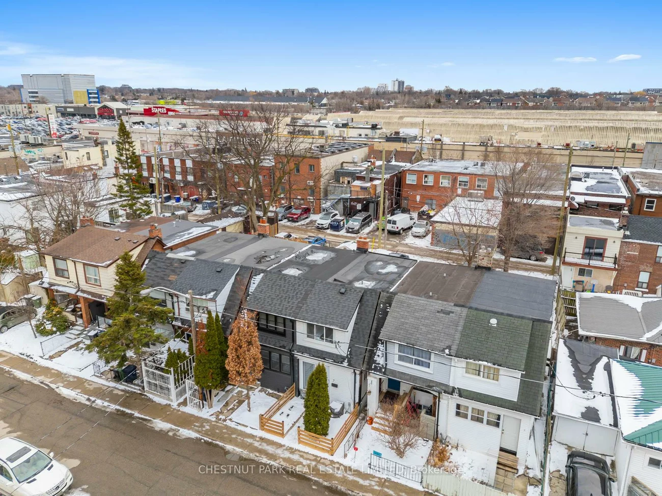 7, Weymouth, Crescent Town, Toronto