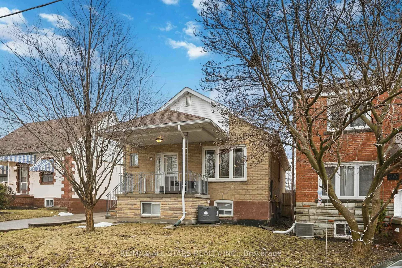 28, Hubert, Clairlea-Birchmount, Toronto