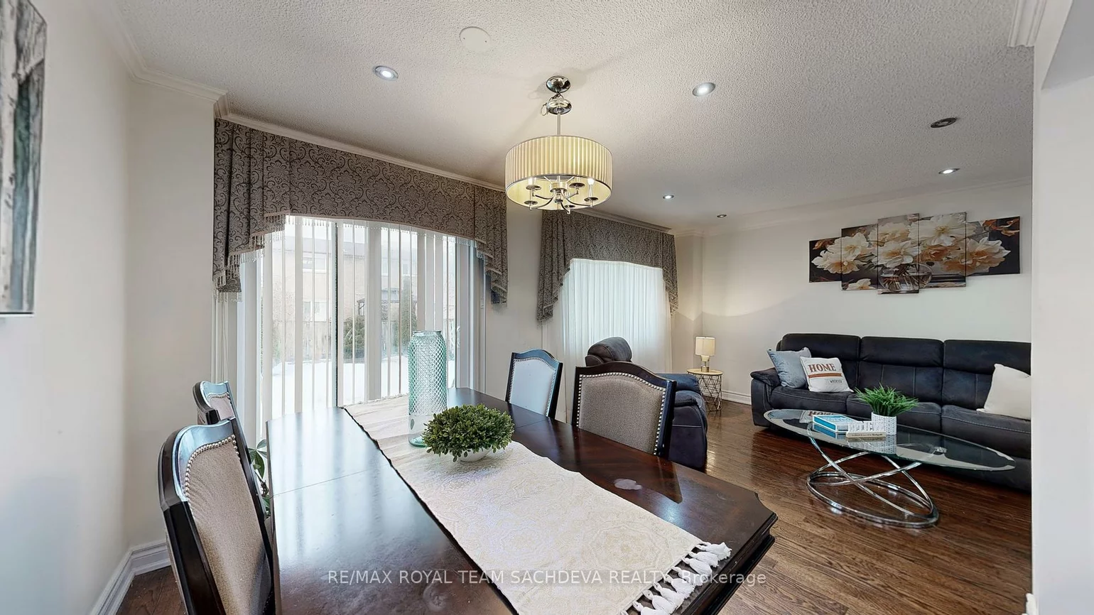 173, Dean Park, Rouge E11, Toronto