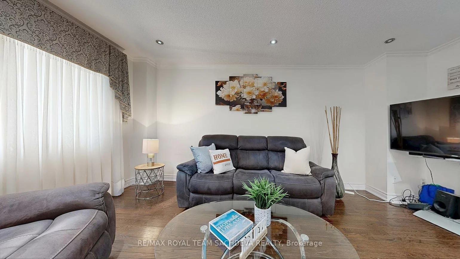 173, Dean Park, Rouge E11, Toronto