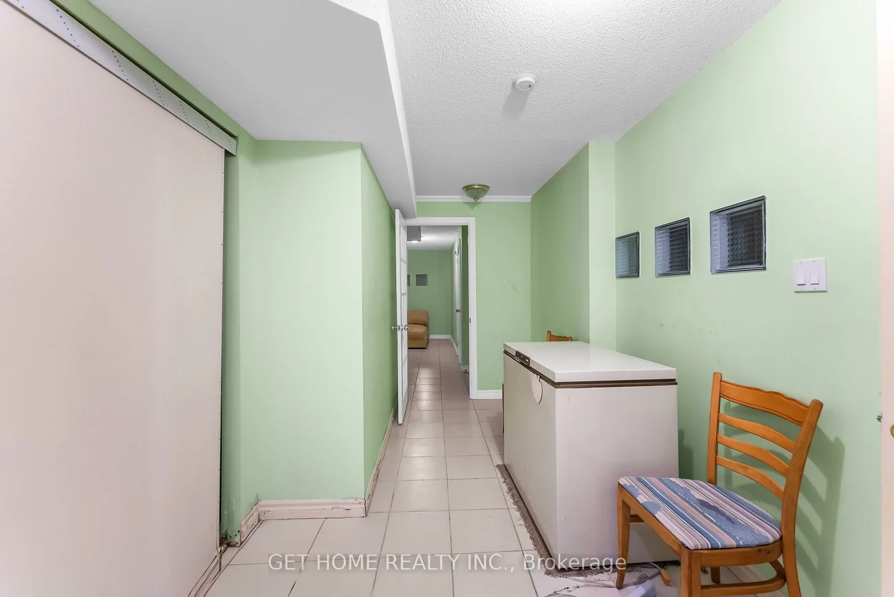 14, Mourning Dove, Malvern, Toronto