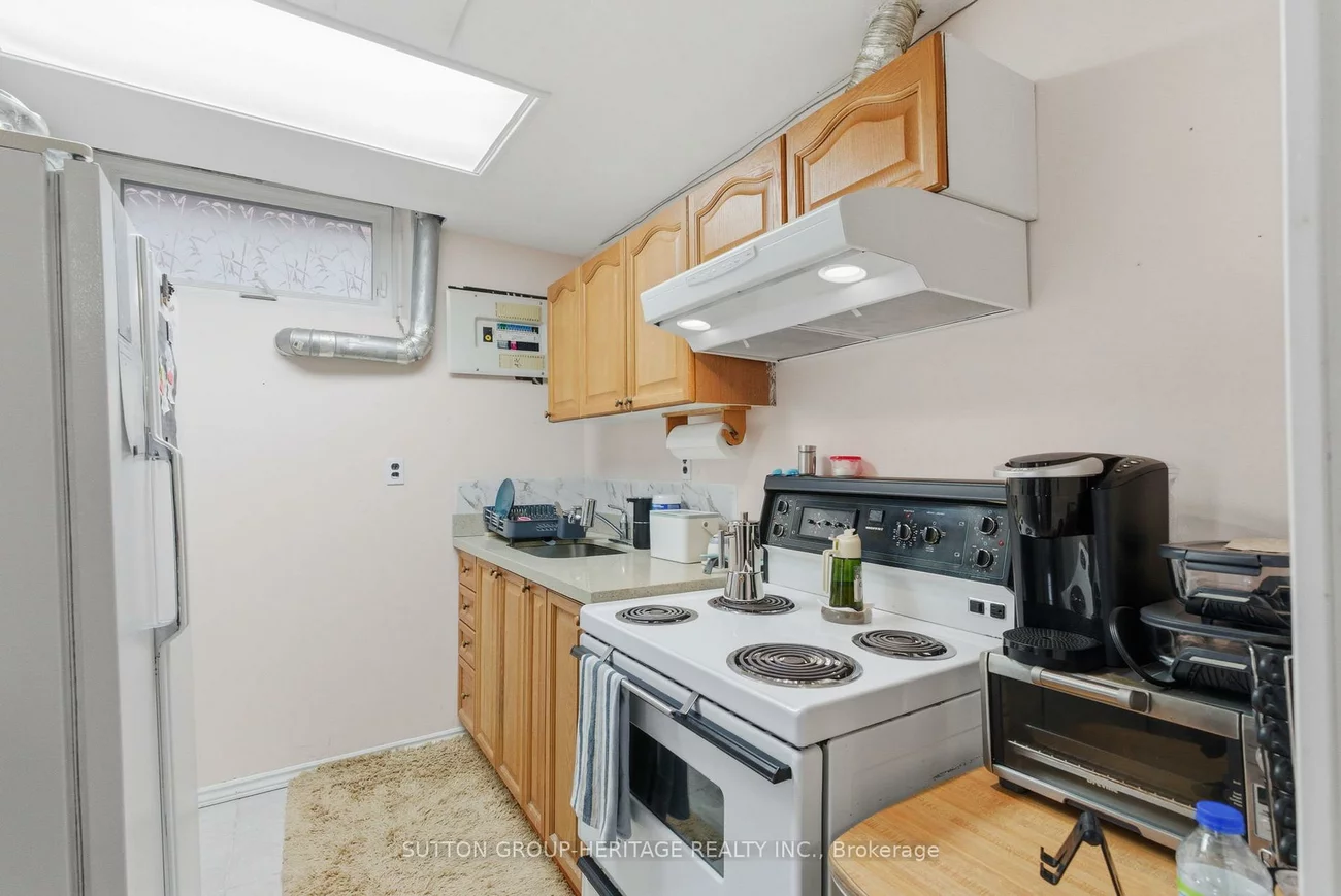 577, Bellamy, Woburn, Toronto