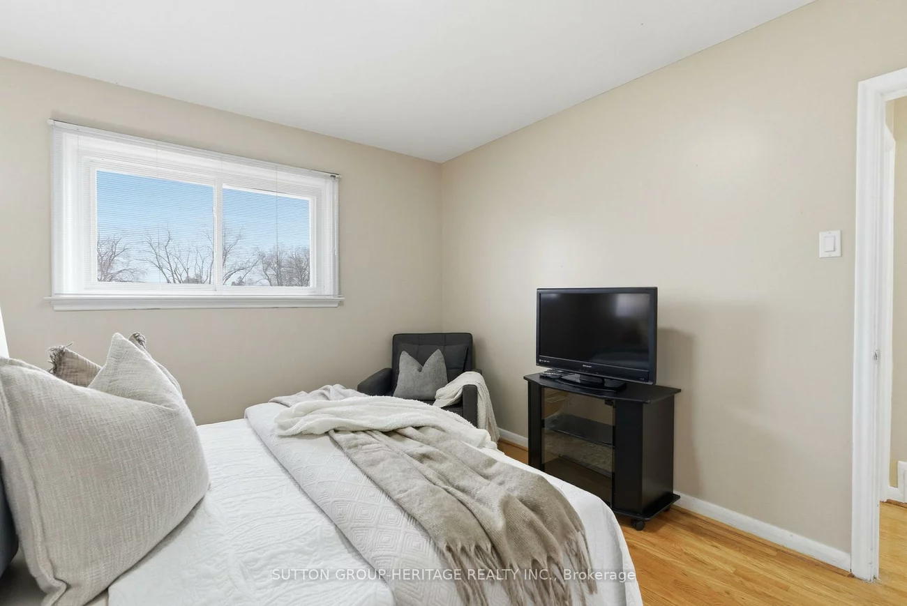 577, Bellamy, Woburn, Toronto