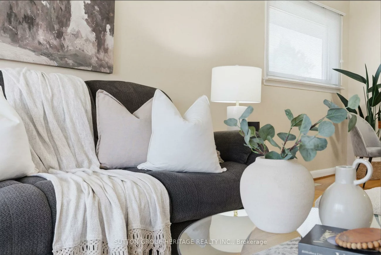 577, Bellamy, Woburn, Toronto