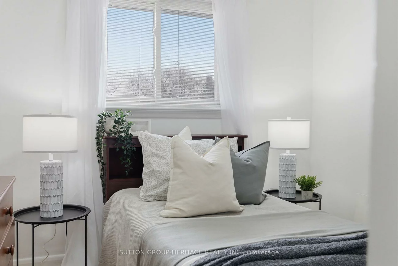 577, Bellamy, Woburn, Toronto