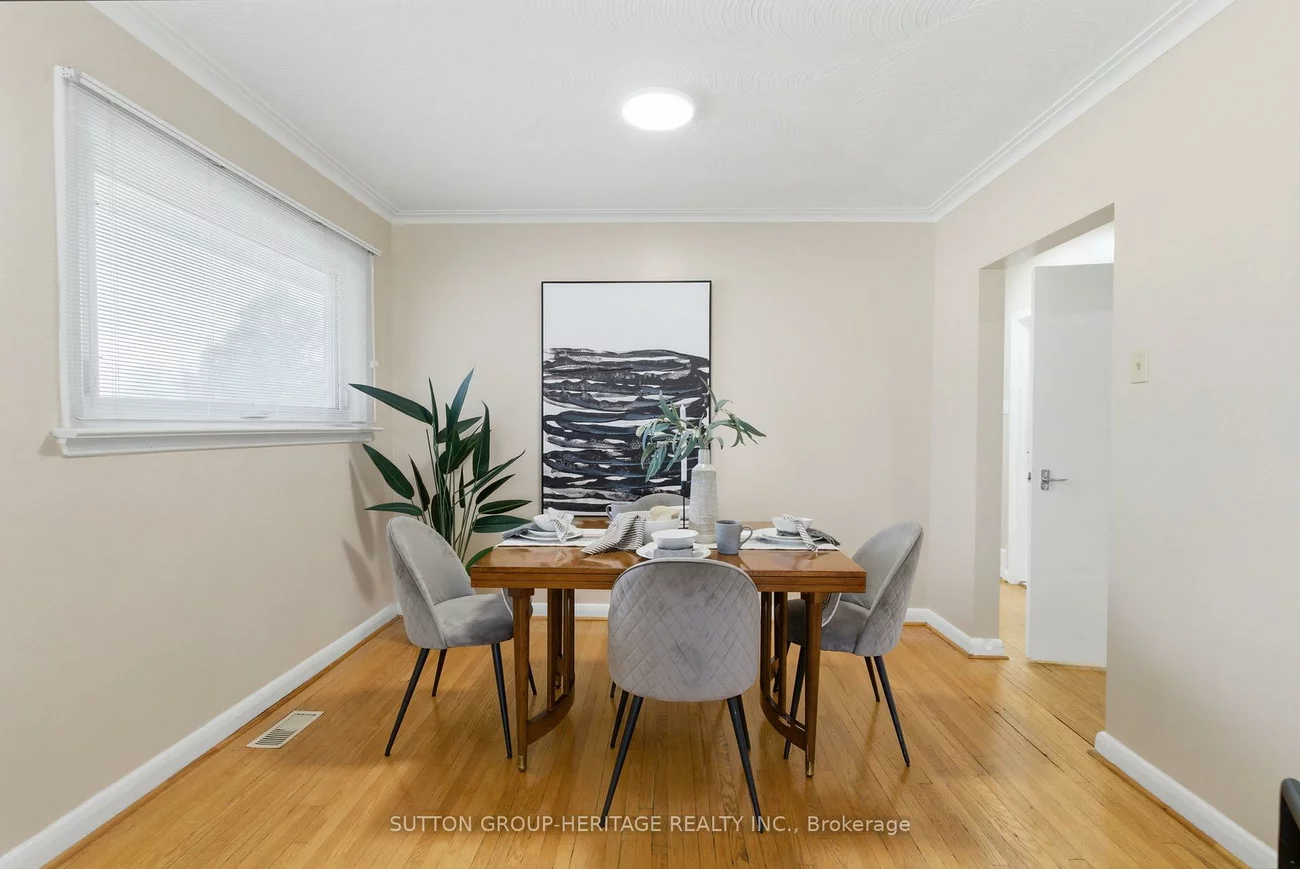 577, Bellamy, Woburn, Toronto