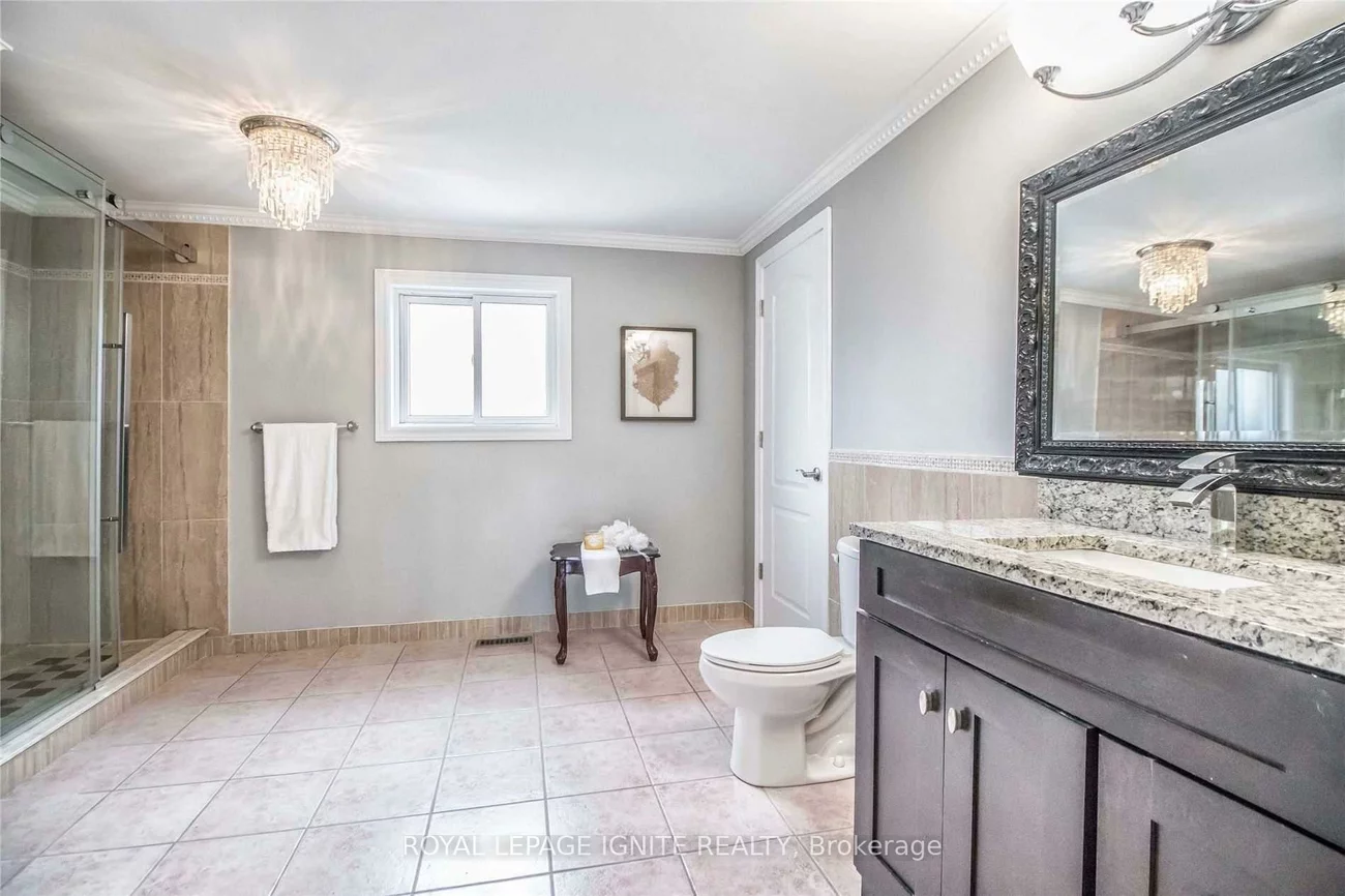11, Carisbrooke, Malvern, Toronto