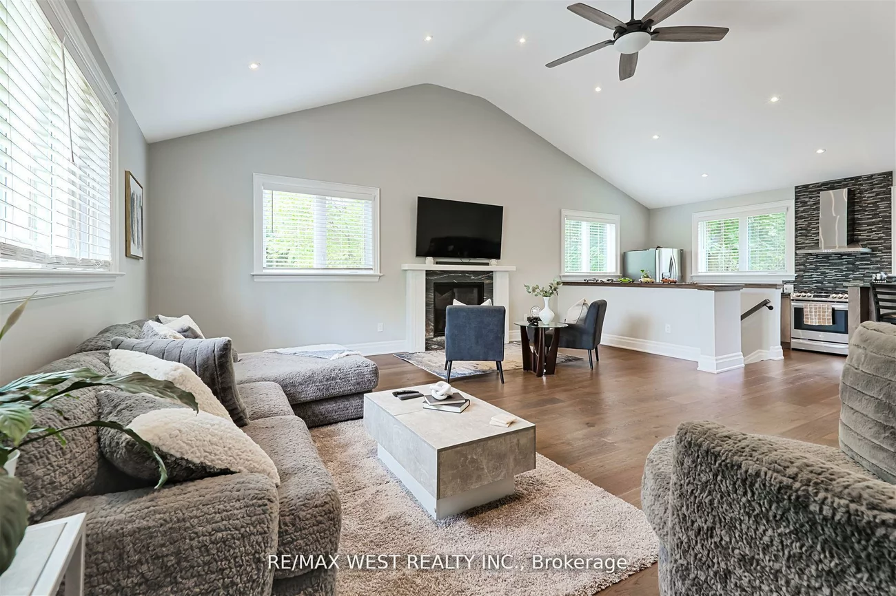 18, Windy Ridge, Scarborough Village, Toronto