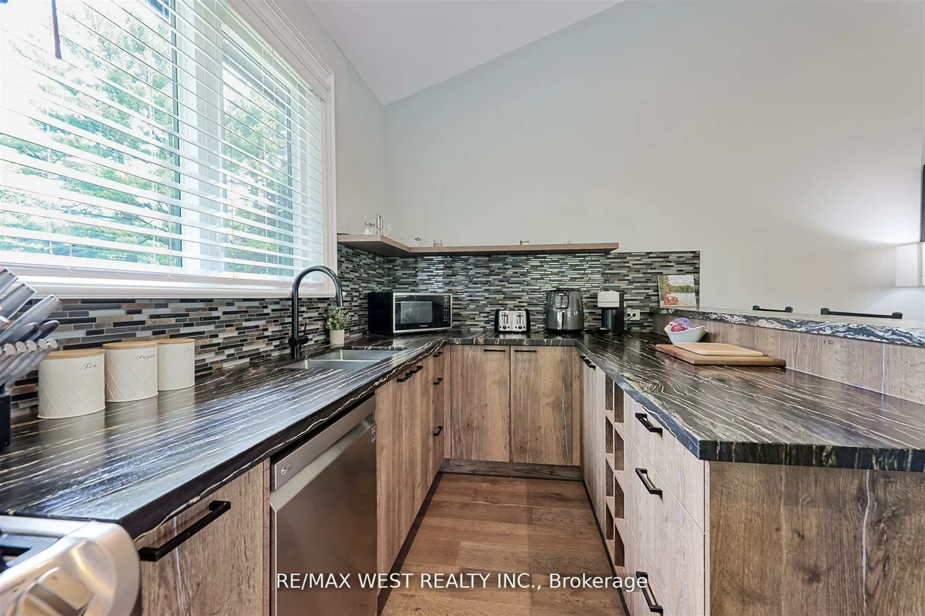 18, Windy Ridge, Scarborough Village, Toronto