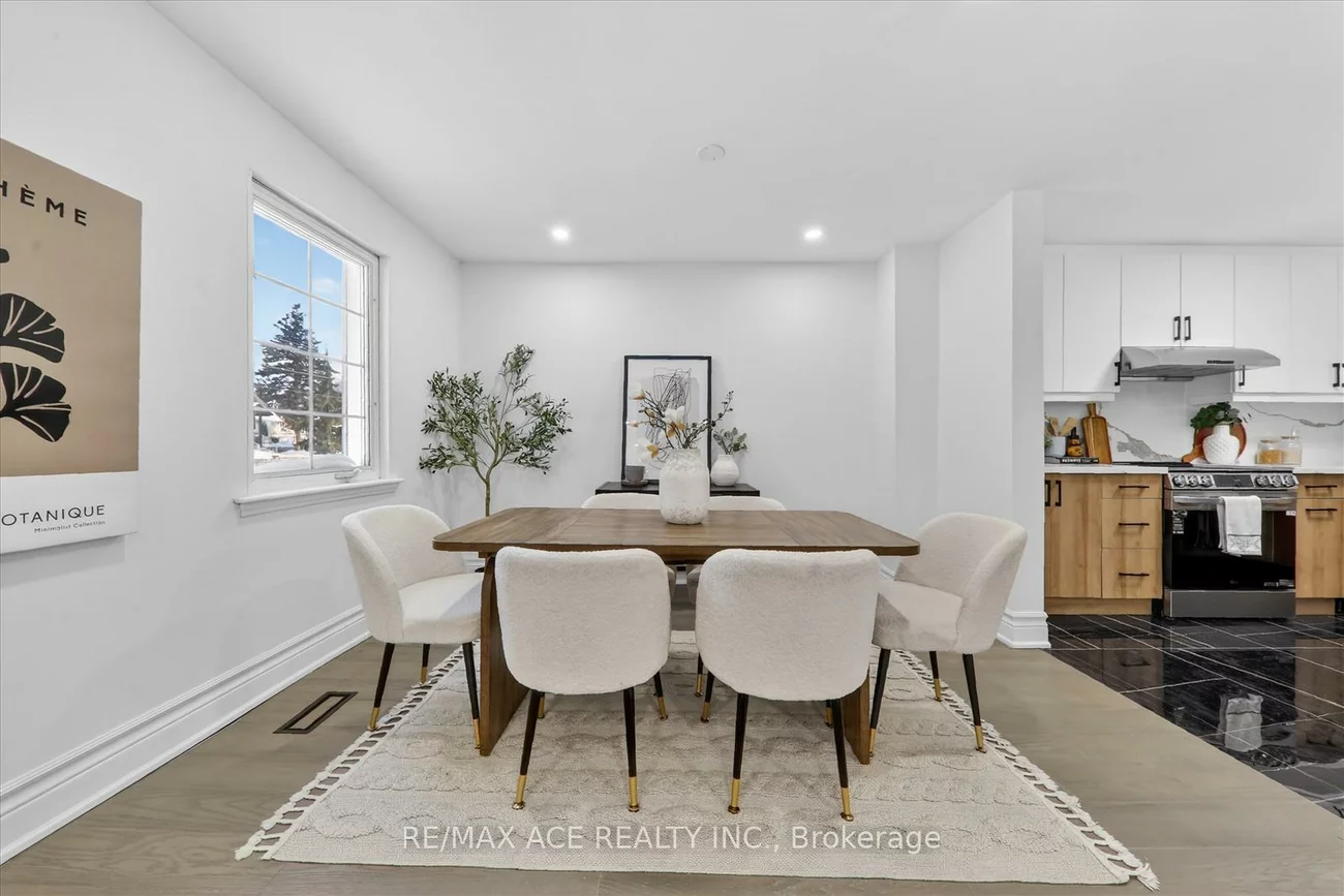 233, Oakridge, Cliffcrest, Toronto