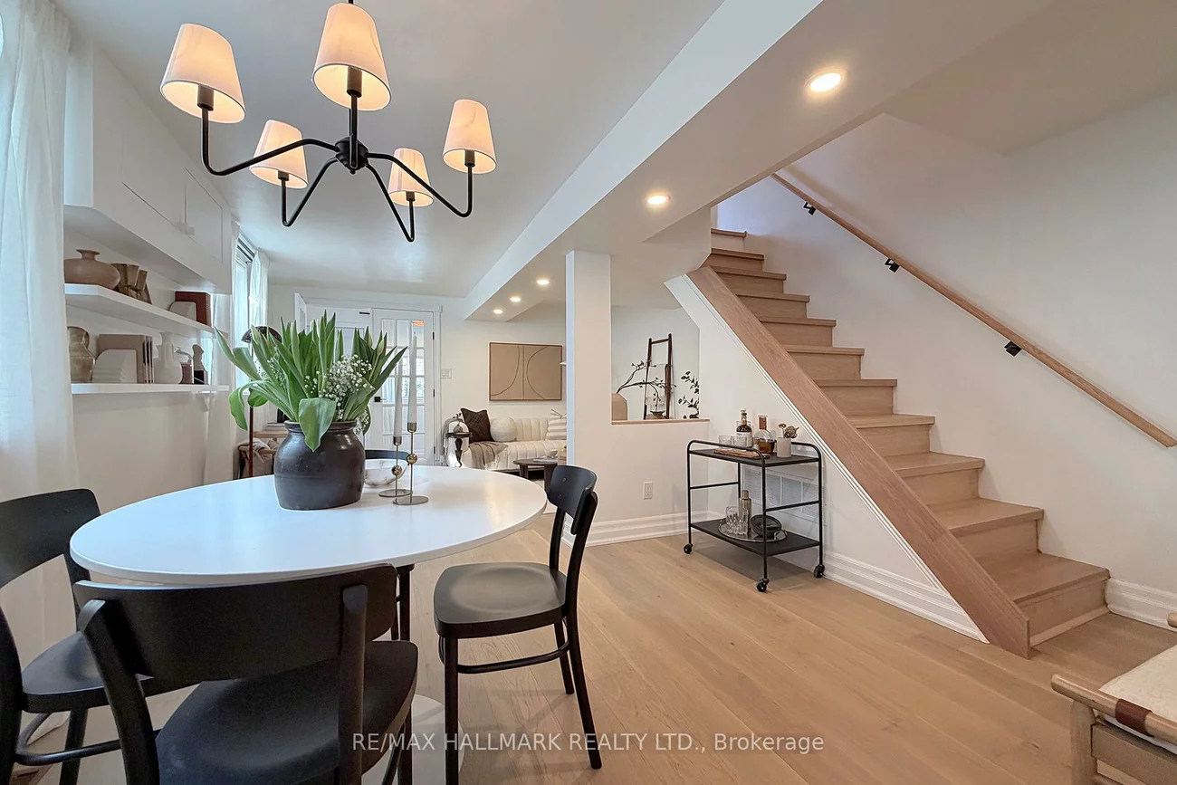 53, Craven, Greenwood-Coxwell, Toronto