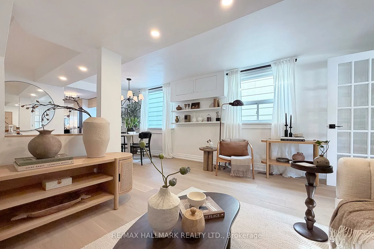 53, Craven, Greenwood-Coxwell, Toronto