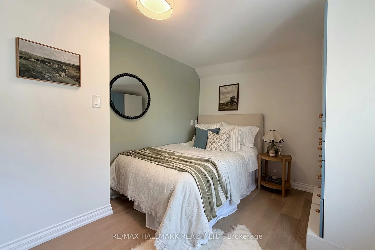 53, Craven, Greenwood-Coxwell, Toronto