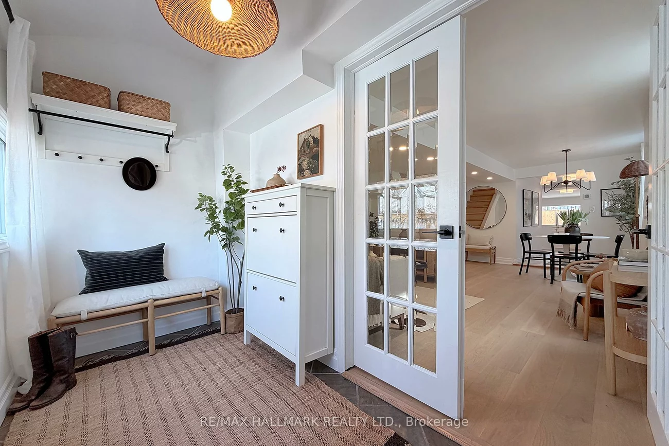 53, Craven, Greenwood-Coxwell, Toronto