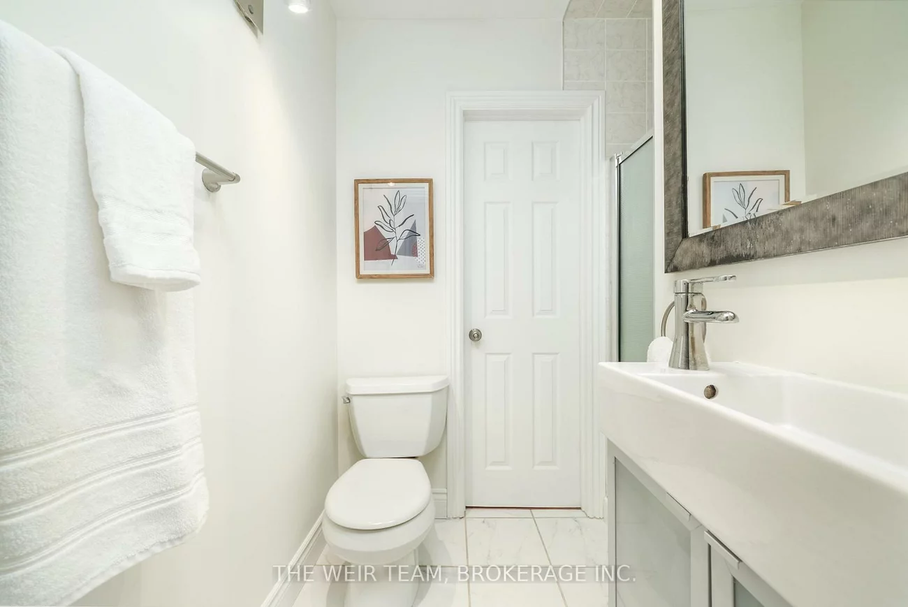 10, Eldon, Crescent Town, Toronto