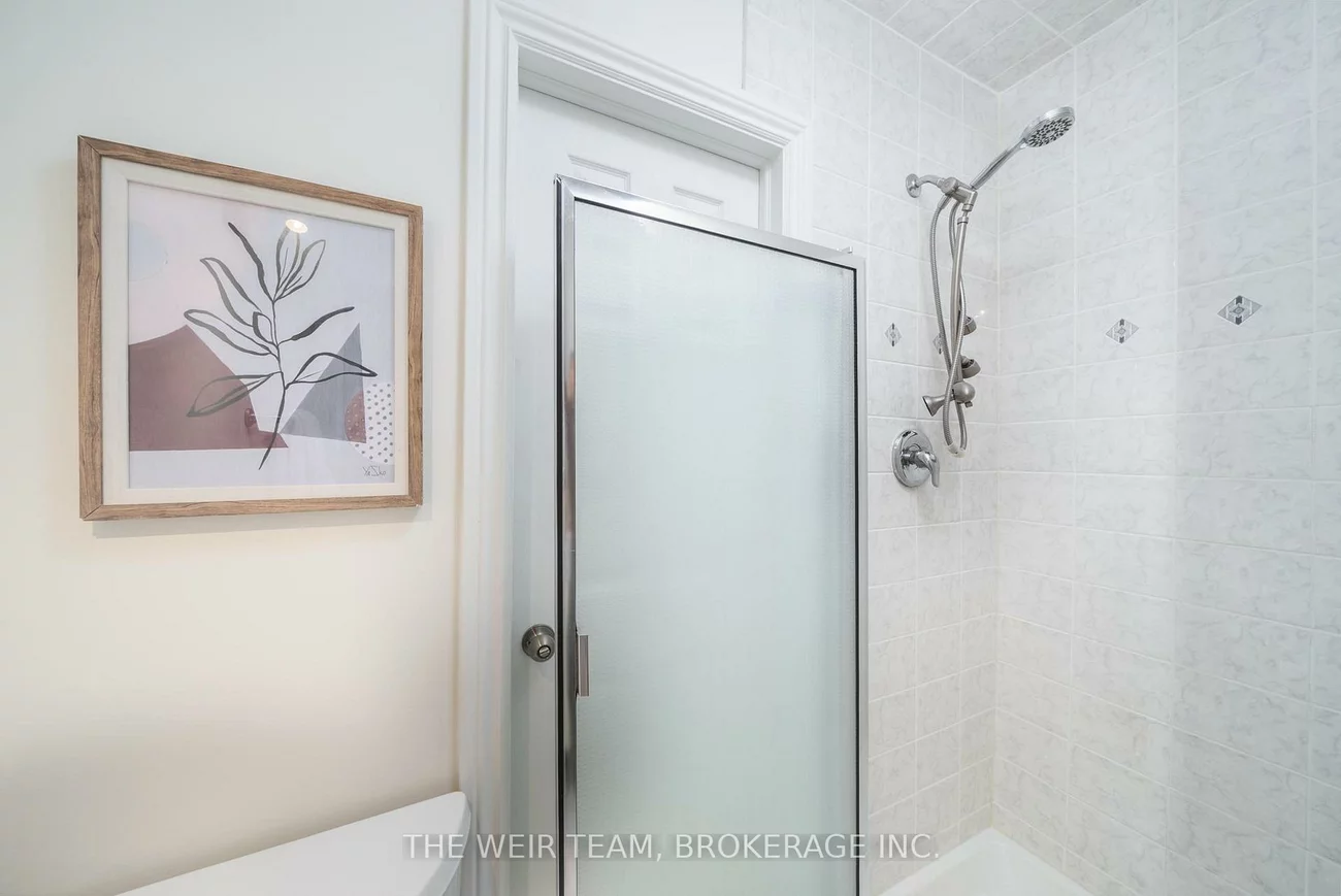 10, Eldon, Crescent Town, Toronto