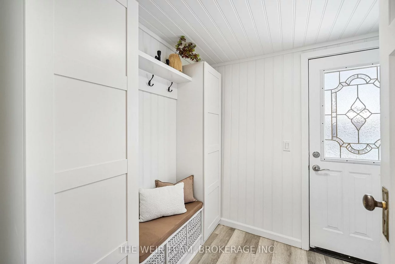 10, Eldon, Crescent Town, Toronto