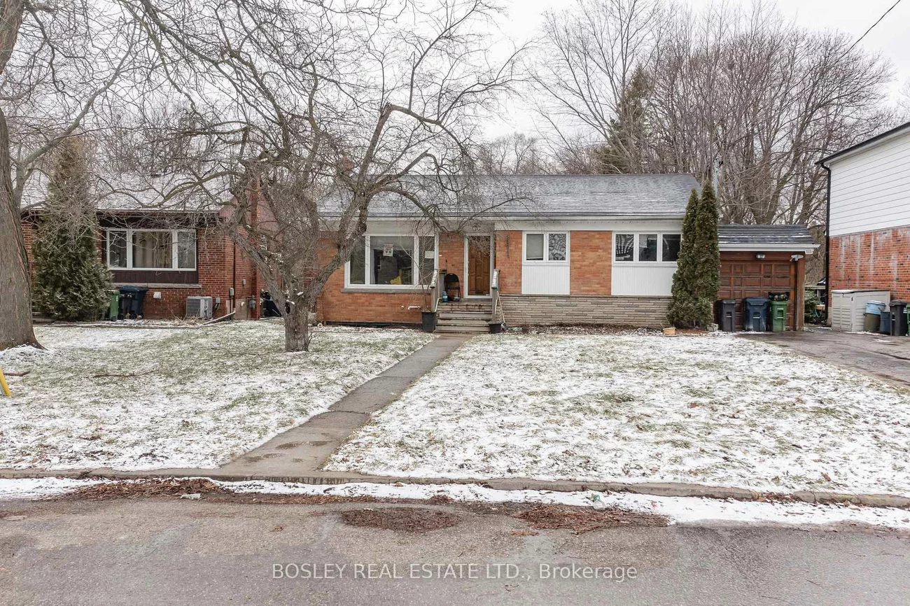 22, Hopecrest, Kennedy Park, Toronto