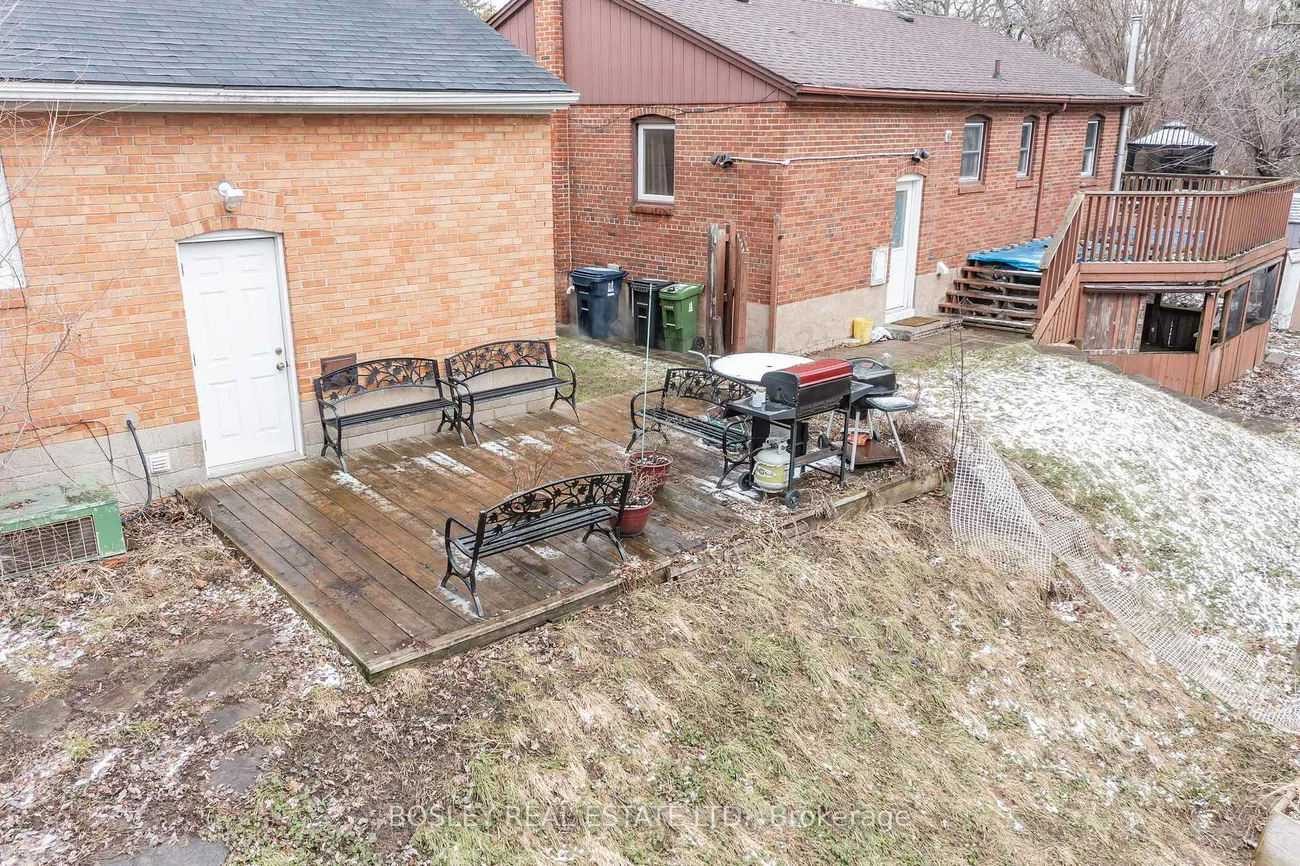 22, Hopecrest, Kennedy Park, Toronto