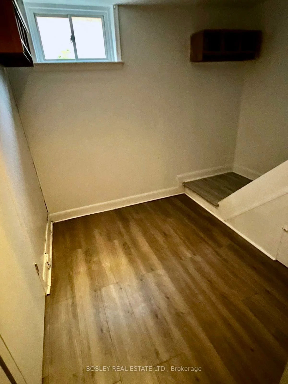 22, Hopecrest, Kennedy Park, Toronto