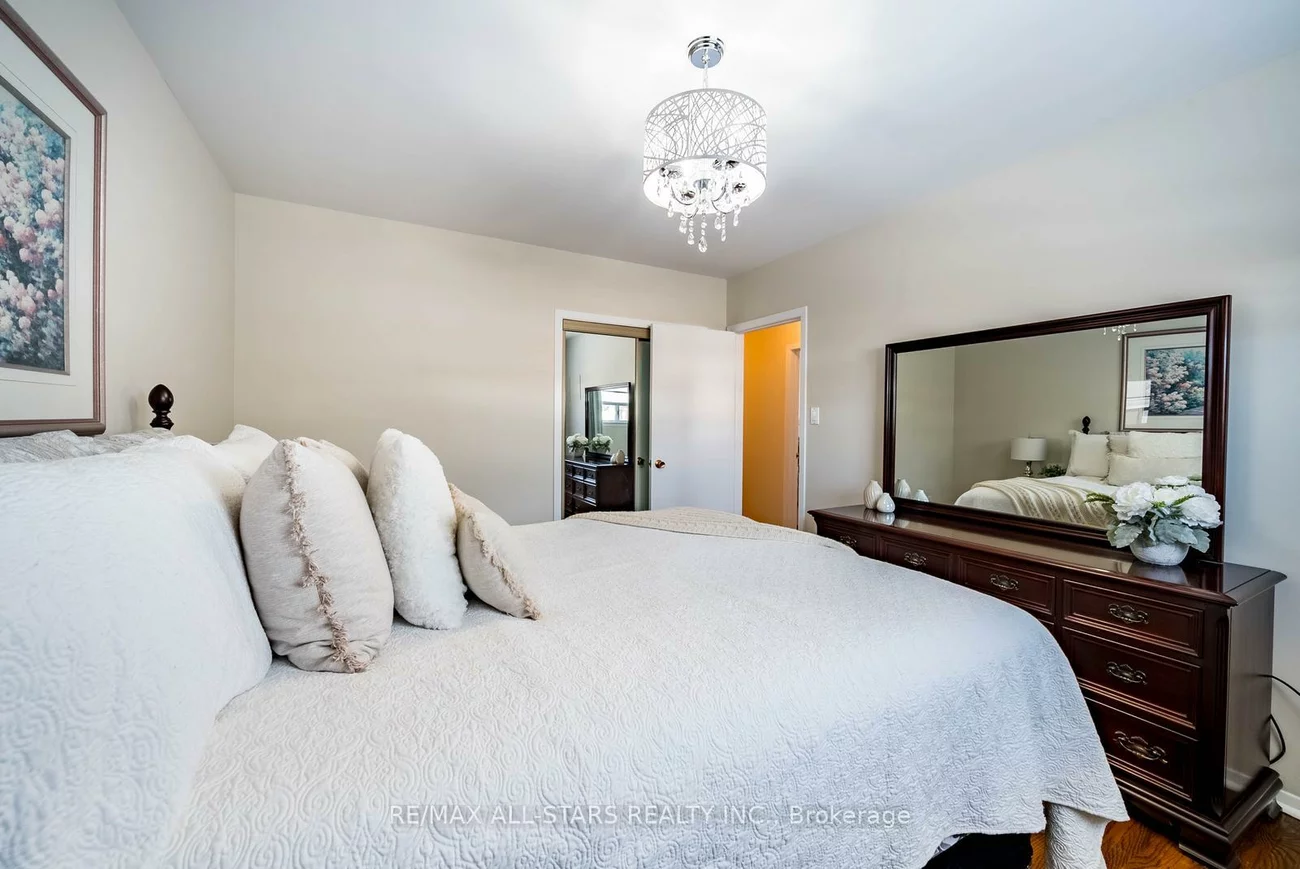 36, Midcroft, Agincourt South-Malvern West, Toronto