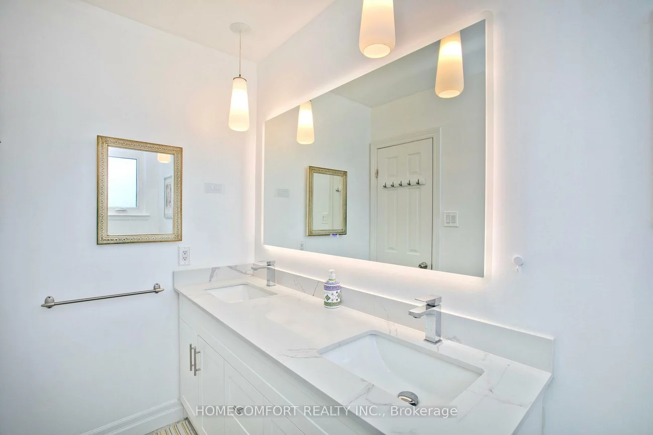 47, Tivoli, Guildwood, Toronto