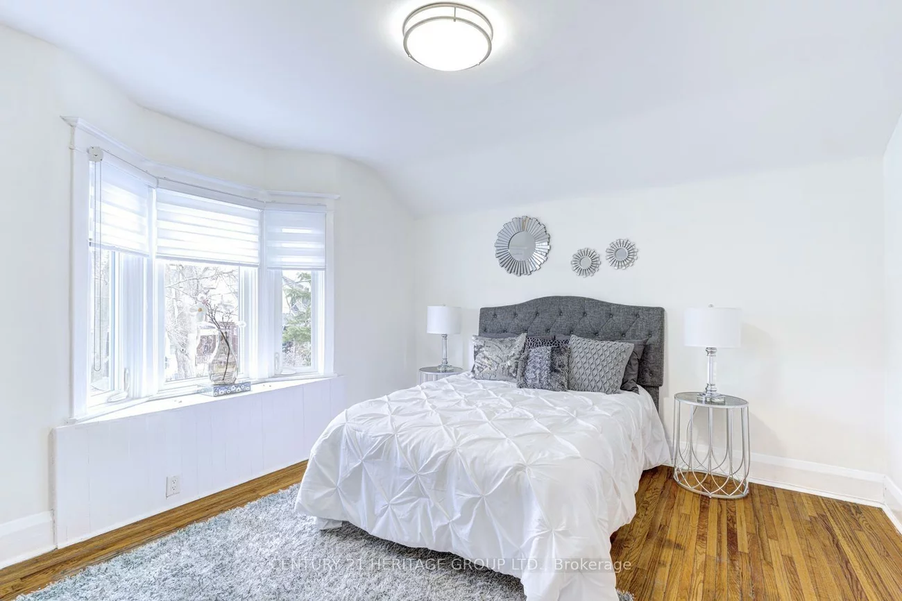 54, Roseheath, Woodbine Corridor, Toronto