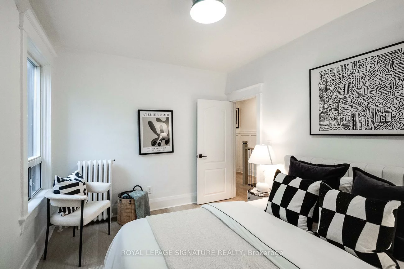 216, Parkmount, Greenwood-Coxwell, Toronto