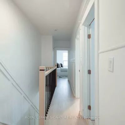 216, Parkmount, Greenwood-Coxwell, Toronto