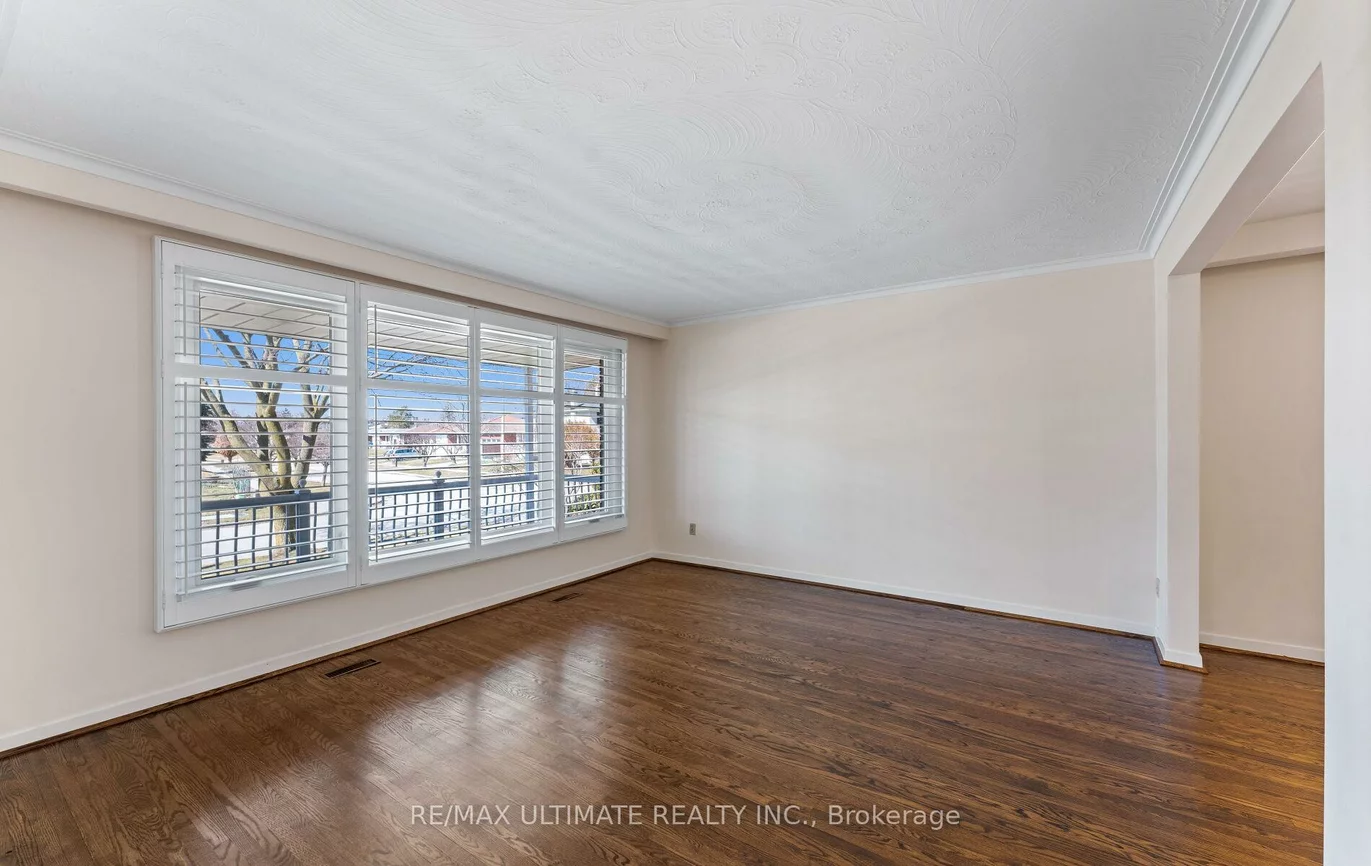 37, Brantford, L'Amoreaux, Toronto