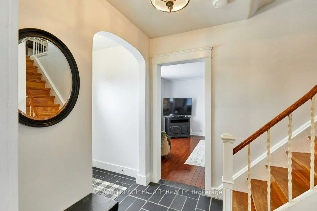 15, Squires, O'Connor-Parkview, Toronto