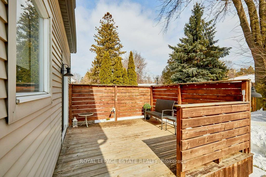 15, Squires, O'Connor-Parkview, Toronto