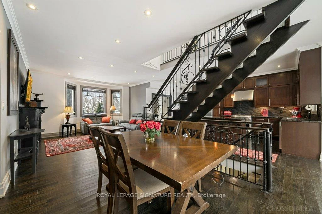 12, Willowhurst, Wexford-Maryvale, Toronto