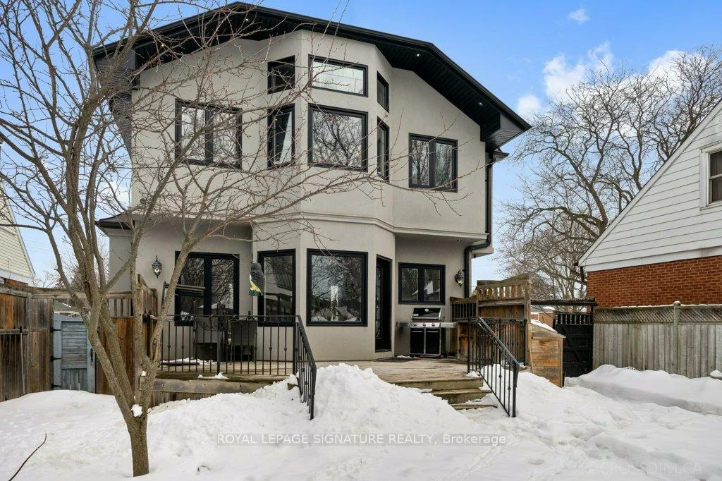 12, Willowhurst, Wexford-Maryvale, Toronto