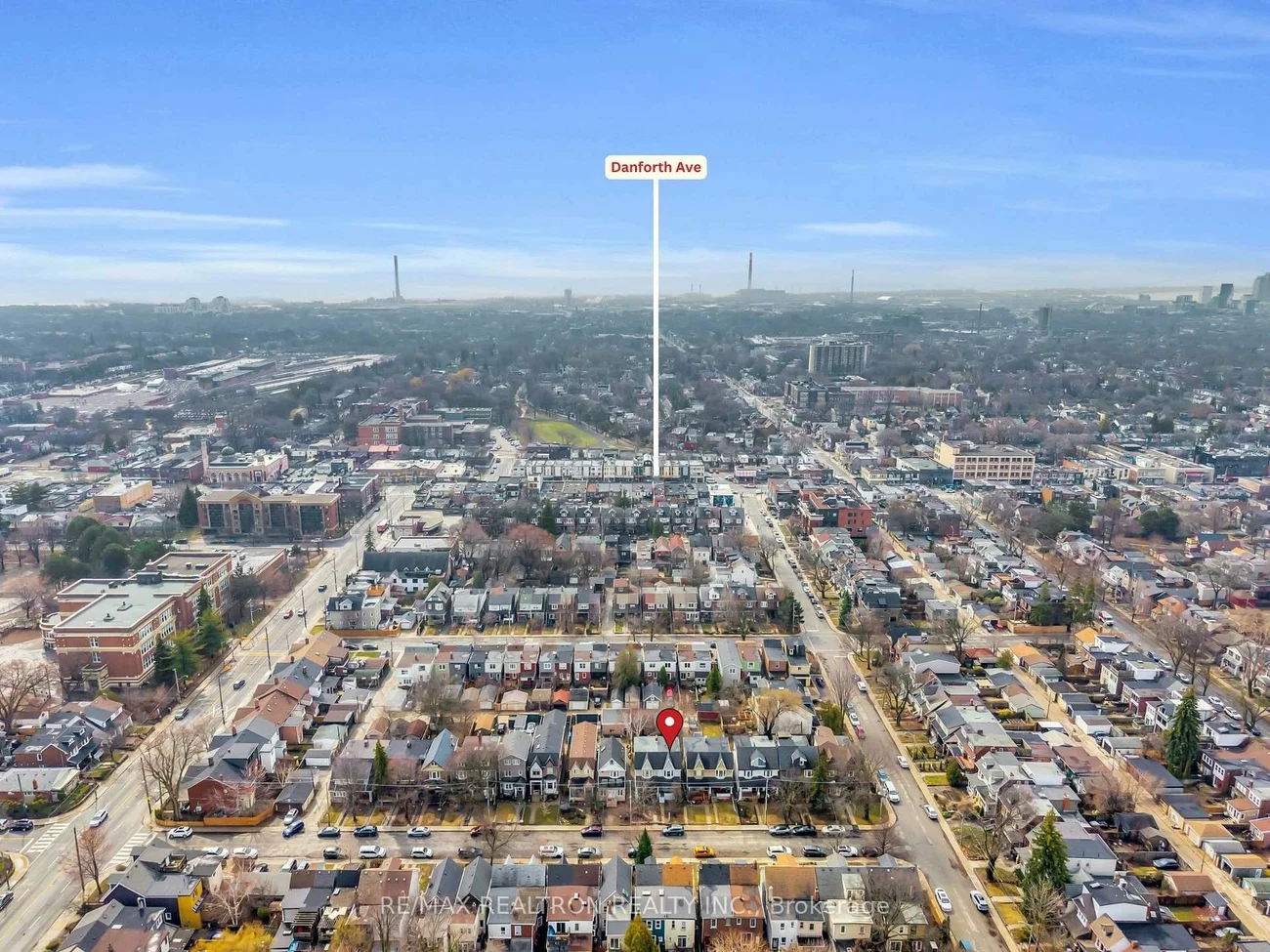 17, Baltic, Danforth, Toronto