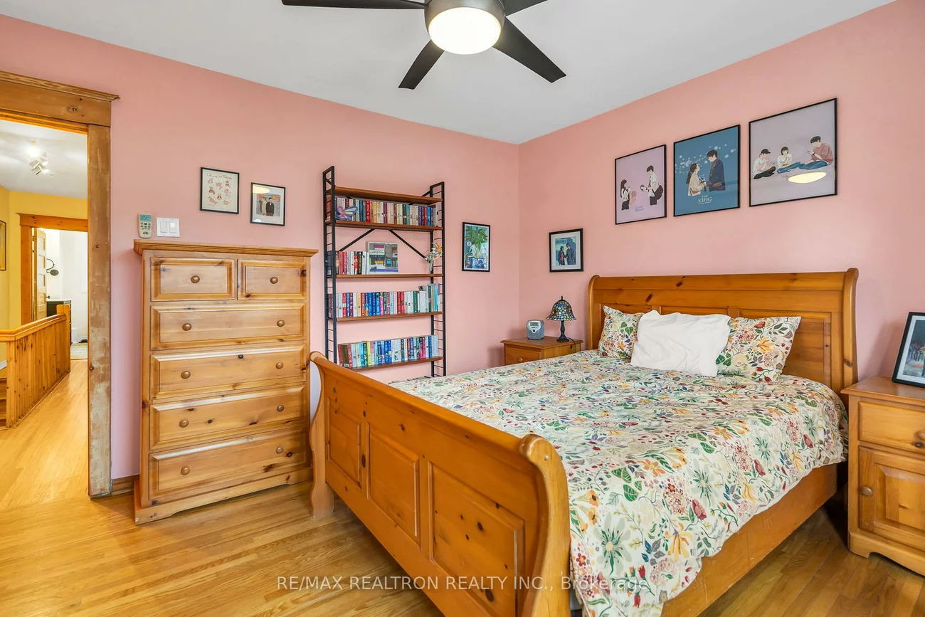 17, Baltic, Danforth, Toronto