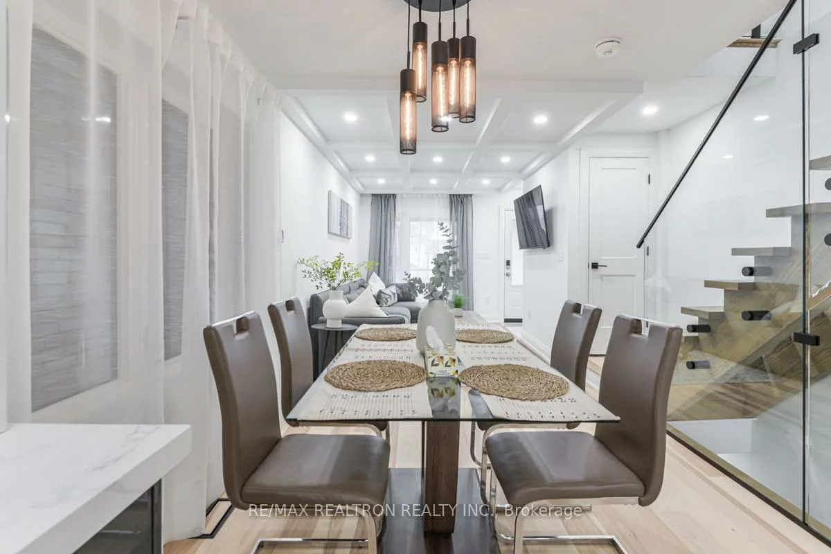 1A, Normandy, Woodbine Corridor, Toronto