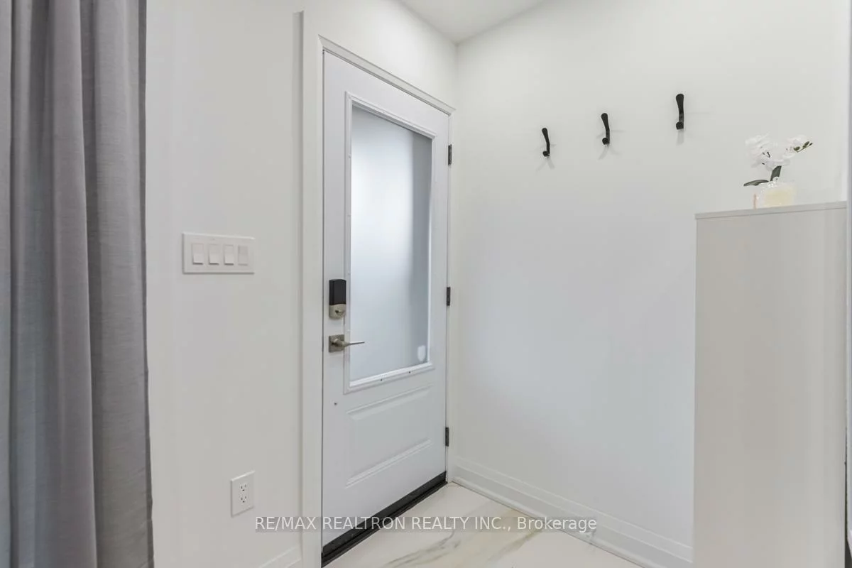 1A, Normandy, Woodbine Corridor, Toronto