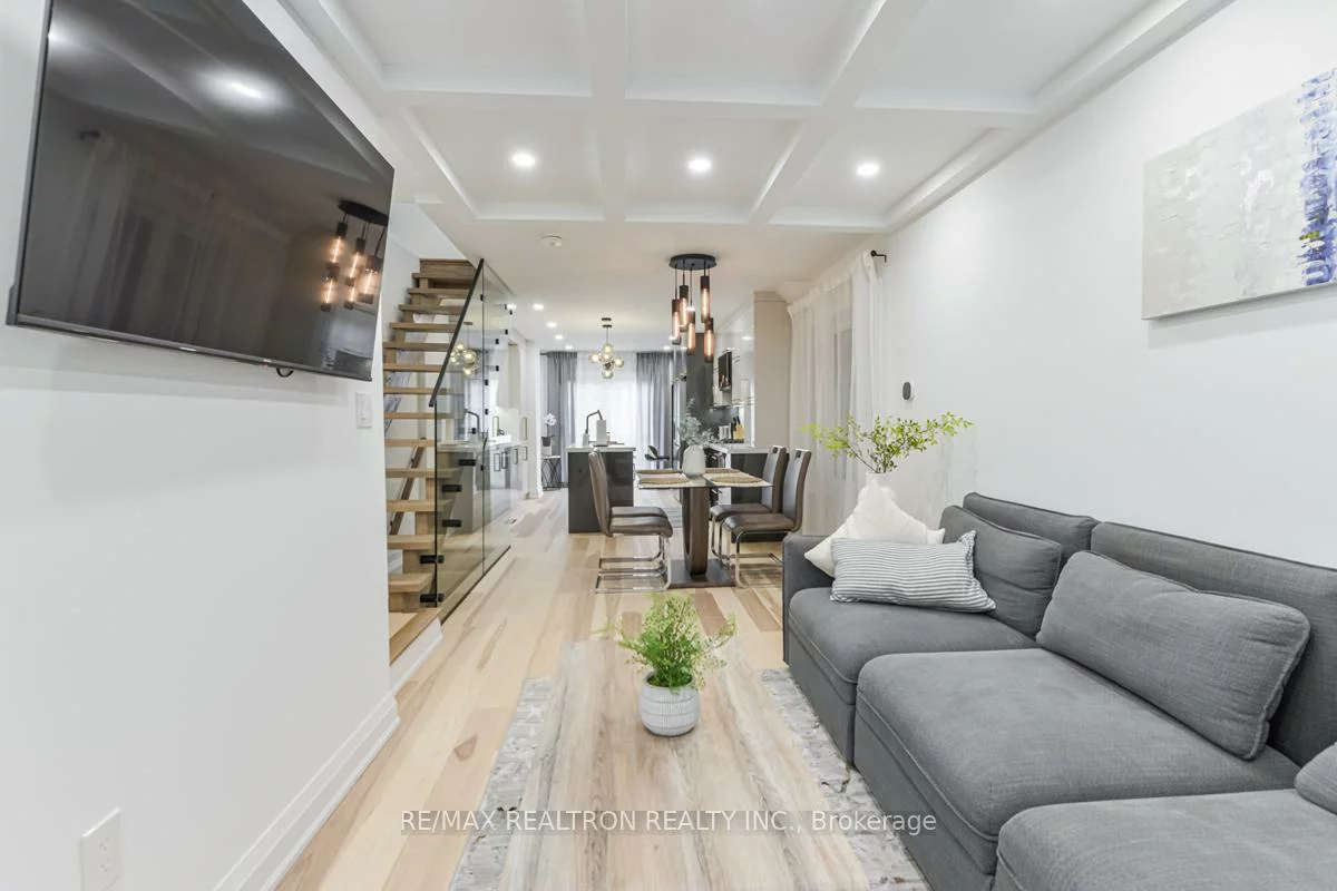 1A, Normandy, Woodbine Corridor, Toronto