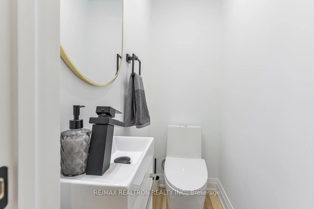 1A, Normandy, Woodbine Corridor, Toronto