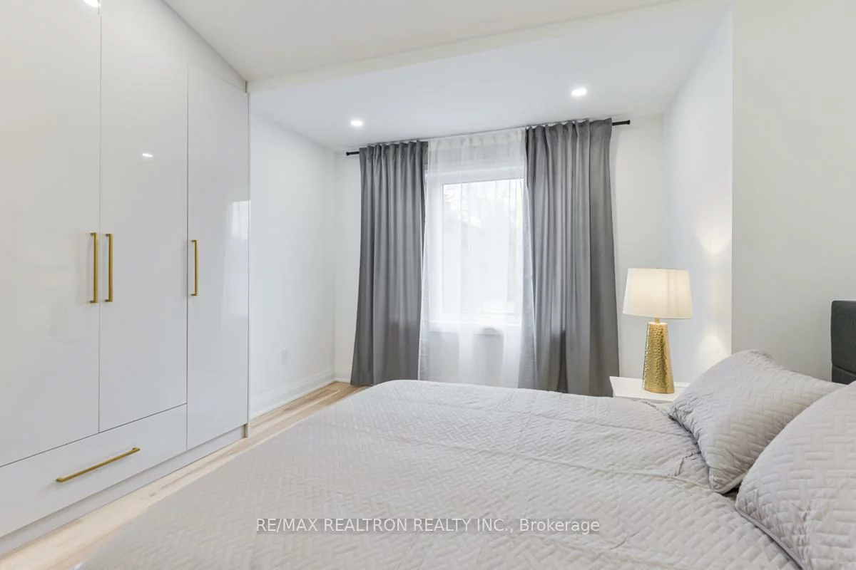 1A, Normandy, Woodbine Corridor, Toronto