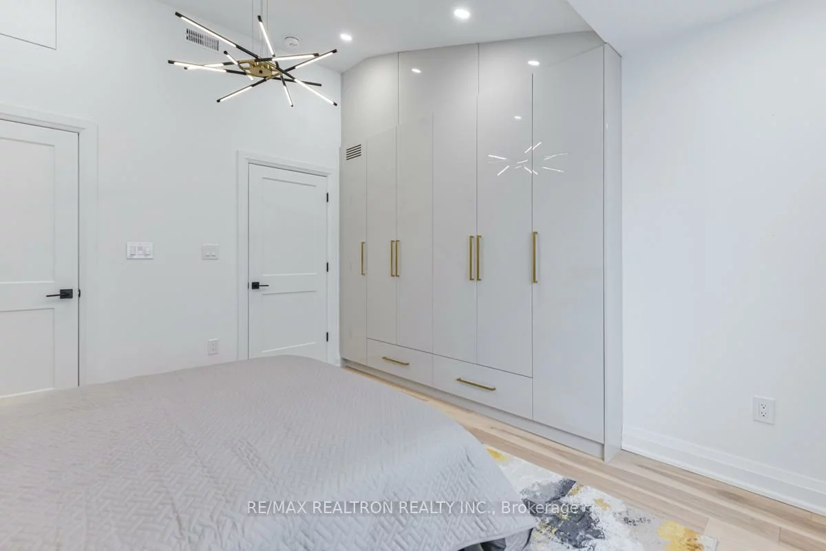 1A, Normandy, Woodbine Corridor, Toronto