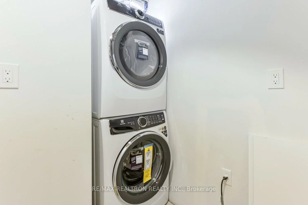 1A, Normandy, Woodbine Corridor, Toronto