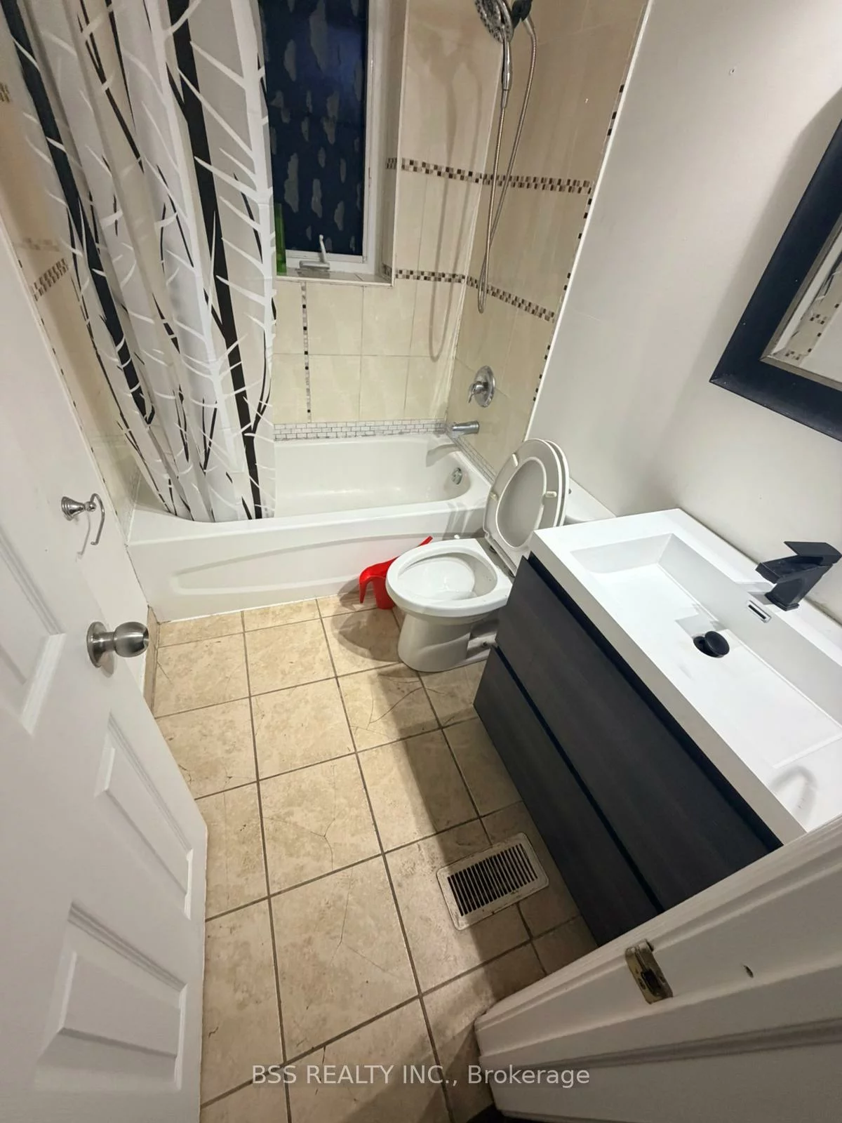 464, Warden, Oakridge, Toronto