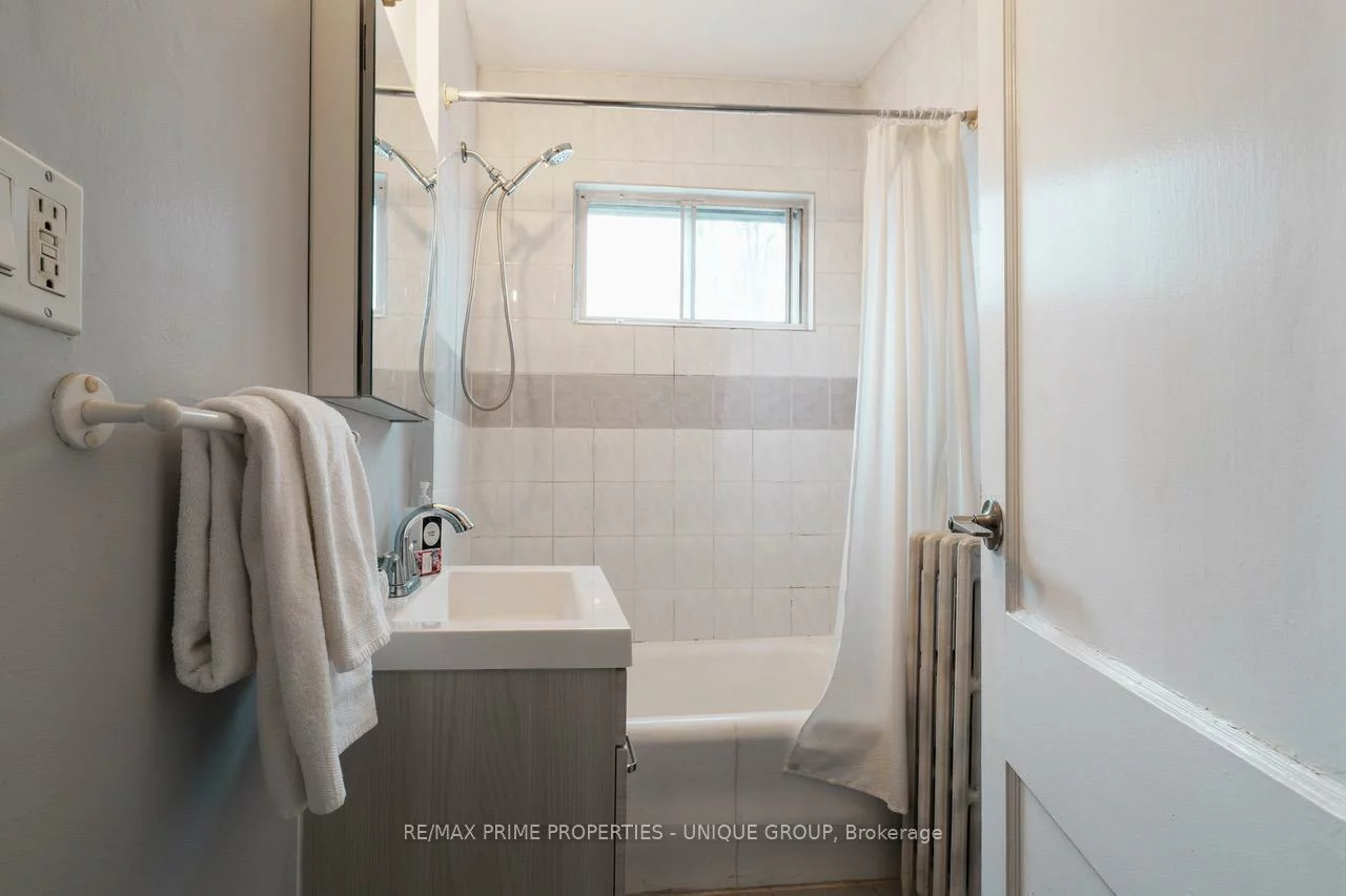1-3, Bonfield, The Beaches, Toronto