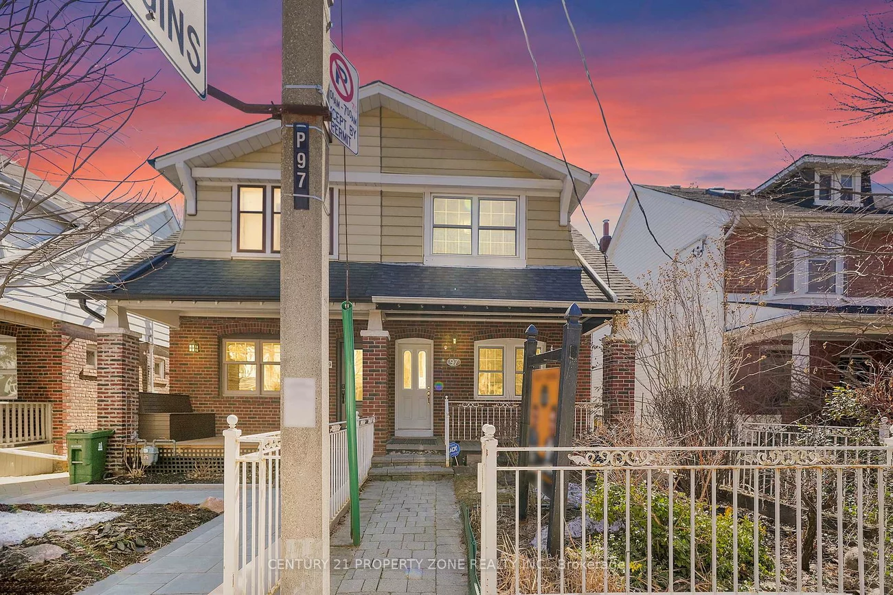 97, SPARKHALL, North Riverdale, Toronto