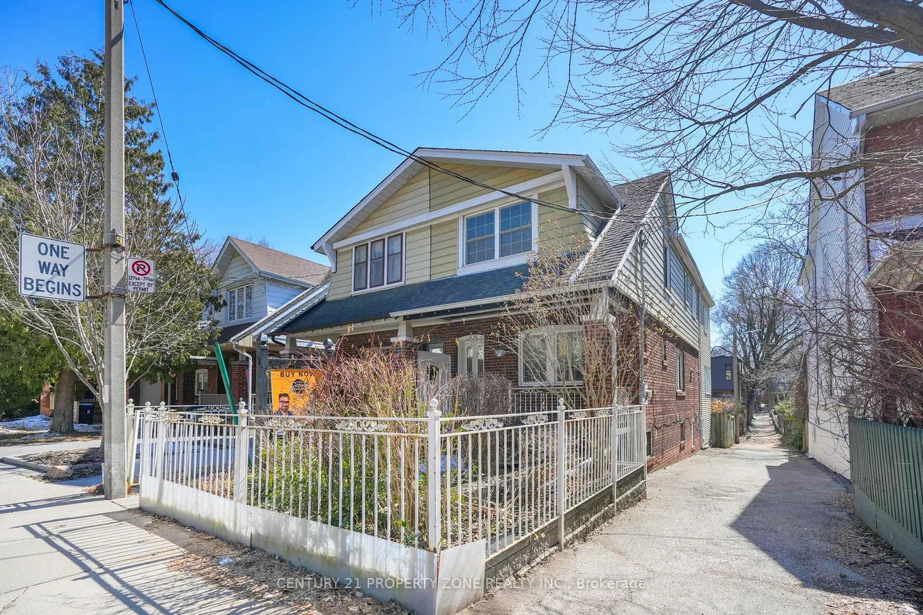 97, SPARKHALL, North Riverdale, Toronto