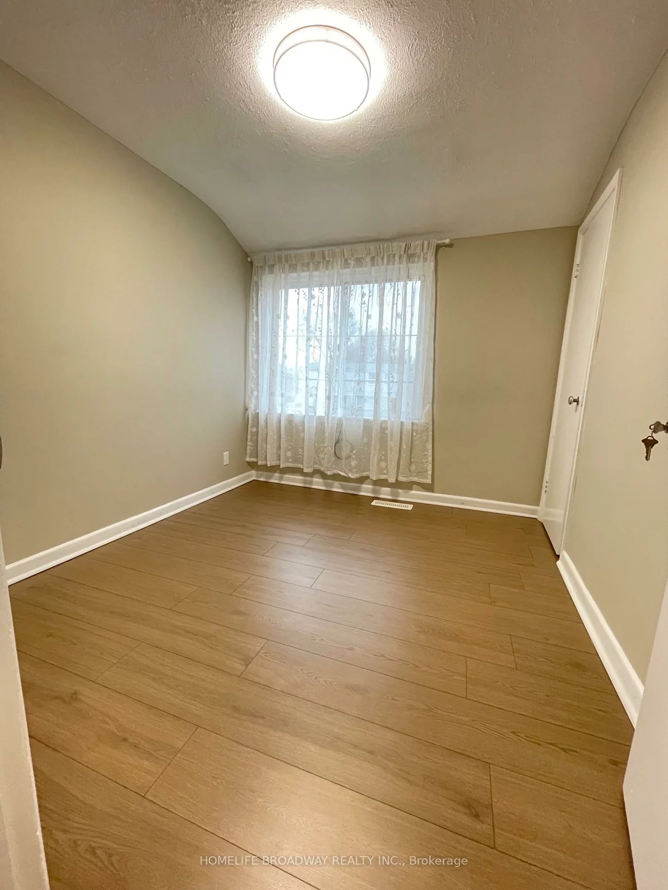 33, Chelwood, Ionview, Toronto