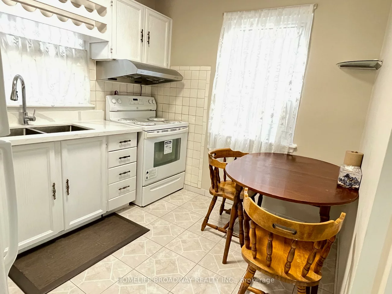 33, Chelwood, Ionview, Toronto